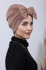 Lade das Bild in den Galerie-Viewer, Gesteppter Turban
